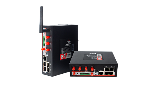 佰馬BMG5100系列 5G車載CAN網(wǎng)關(guān)，實(shí)現(xiàn)對(duì)礦石運(yùn)輸車、移動(dòng)加油車等工程車輛的信息化監(jiān)測(cè)、管理，為保障工程車運(yùn)輸安全、加油智能化以及降低車輛運(yùn)管成本提供有力支撐。